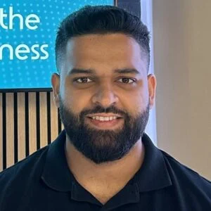 Omar, Re:nu wellness community member, sharing their health and wellness experience.
